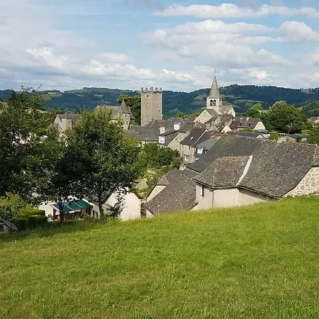 펜션 Maison Calme Pes De Conques En Rouergue Senergues