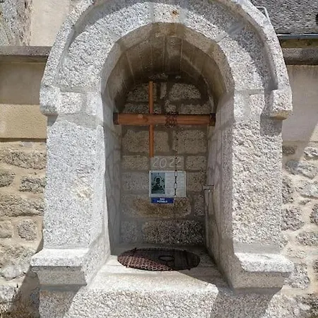 Maison Calme Pes De Conques En Rouergue 펜션