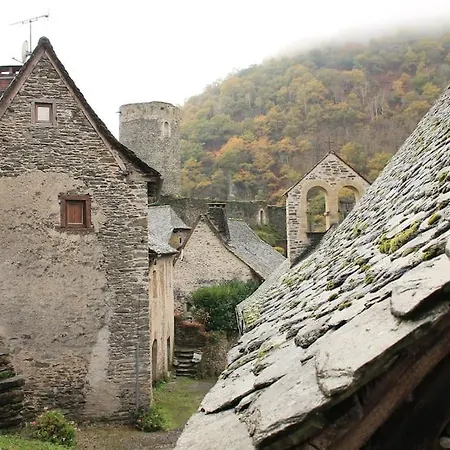 Maison Calme Pes De Conques En Rouergue Senergues